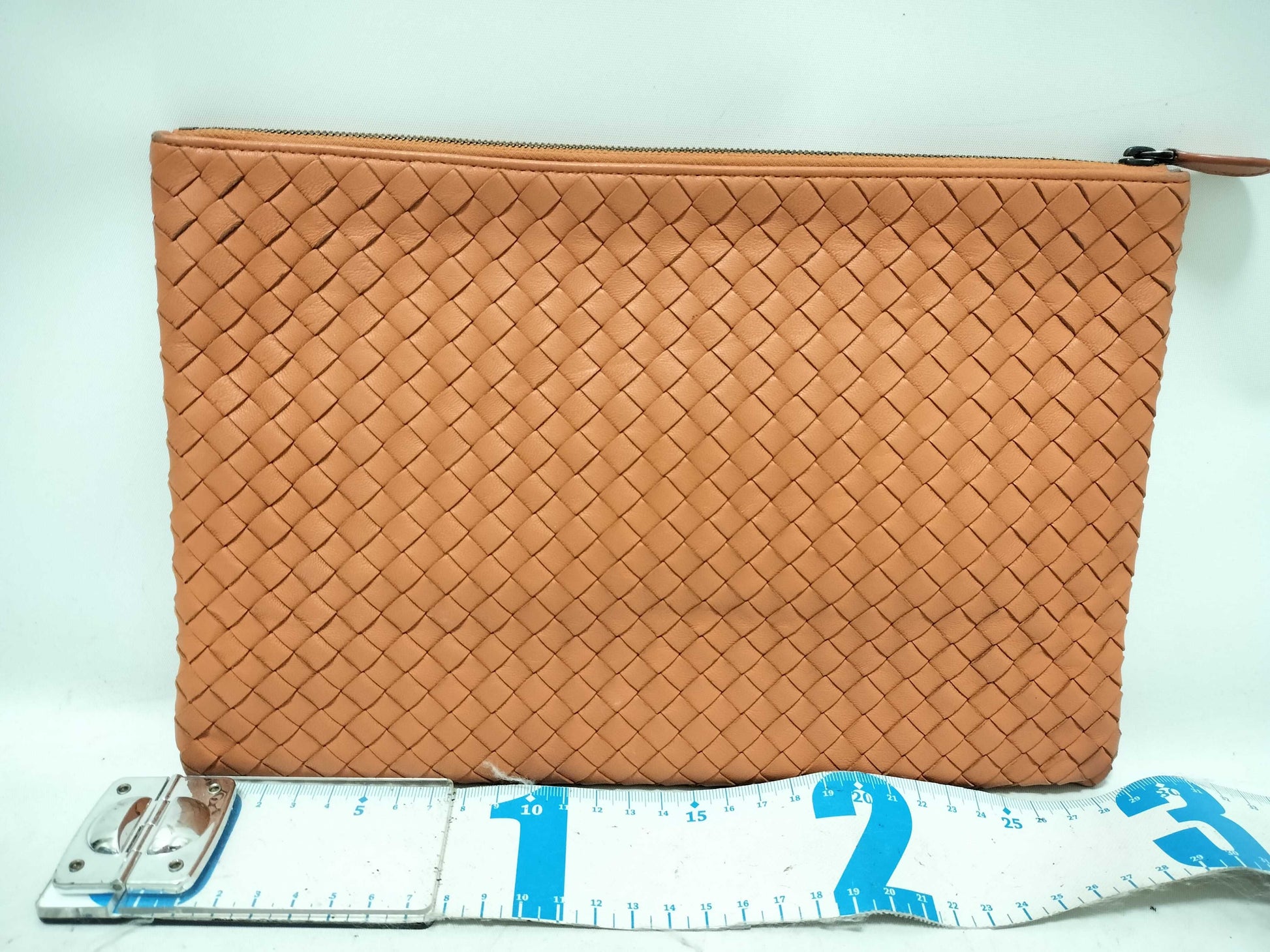 BOTTEGA VENETA Intrecciato Leather Clutch Bag Pouch