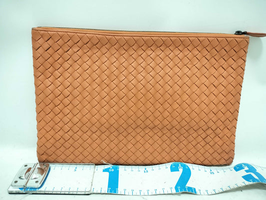 BOTTEGA VENETA Intrecciato Leather Clutch Bag Pouch