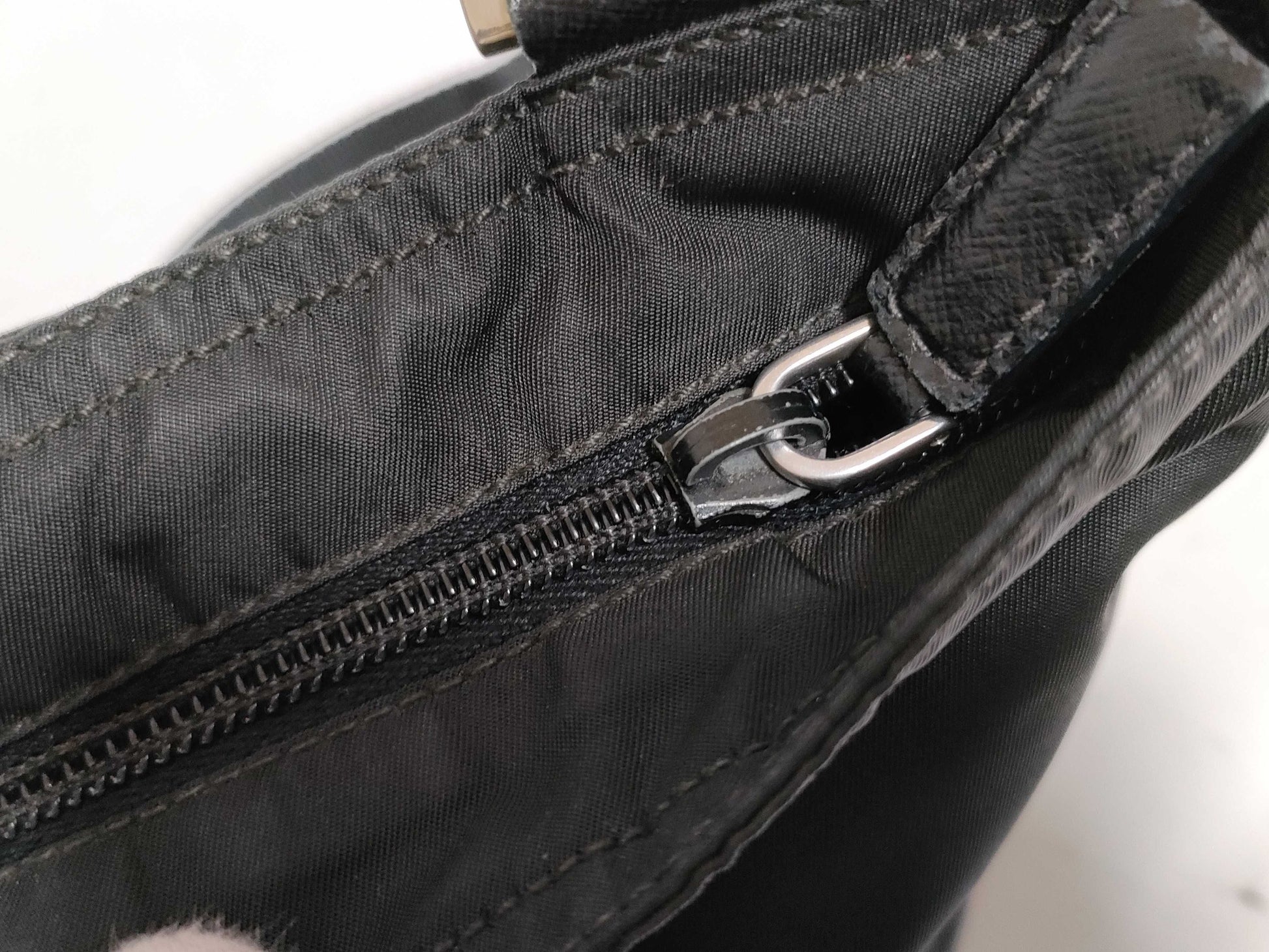 PRADA Nylon Tesuto Triangle Logo Shoulder Bag Shoulder Bag