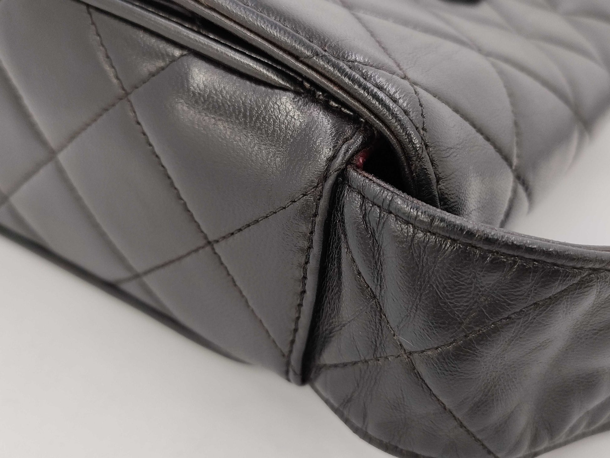 CHANEL Lamb Matelasse Shoulder Bag with Seal