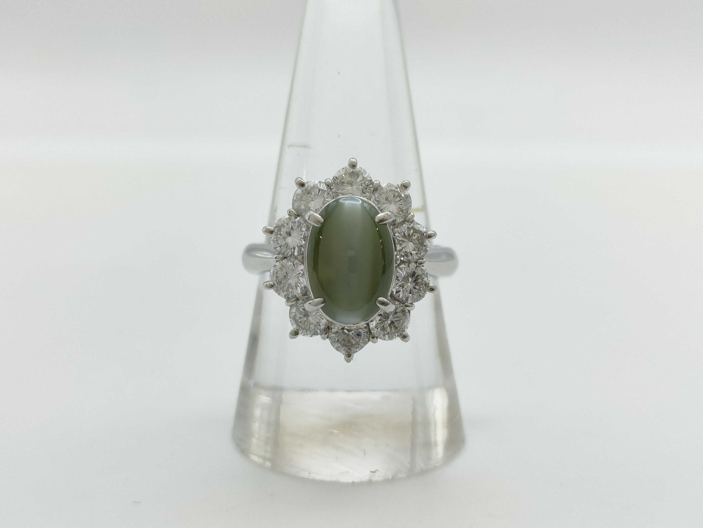 Chrysoberyl Cat's Eye 3.32ct D1.86ct Pt900 10.7g Ring