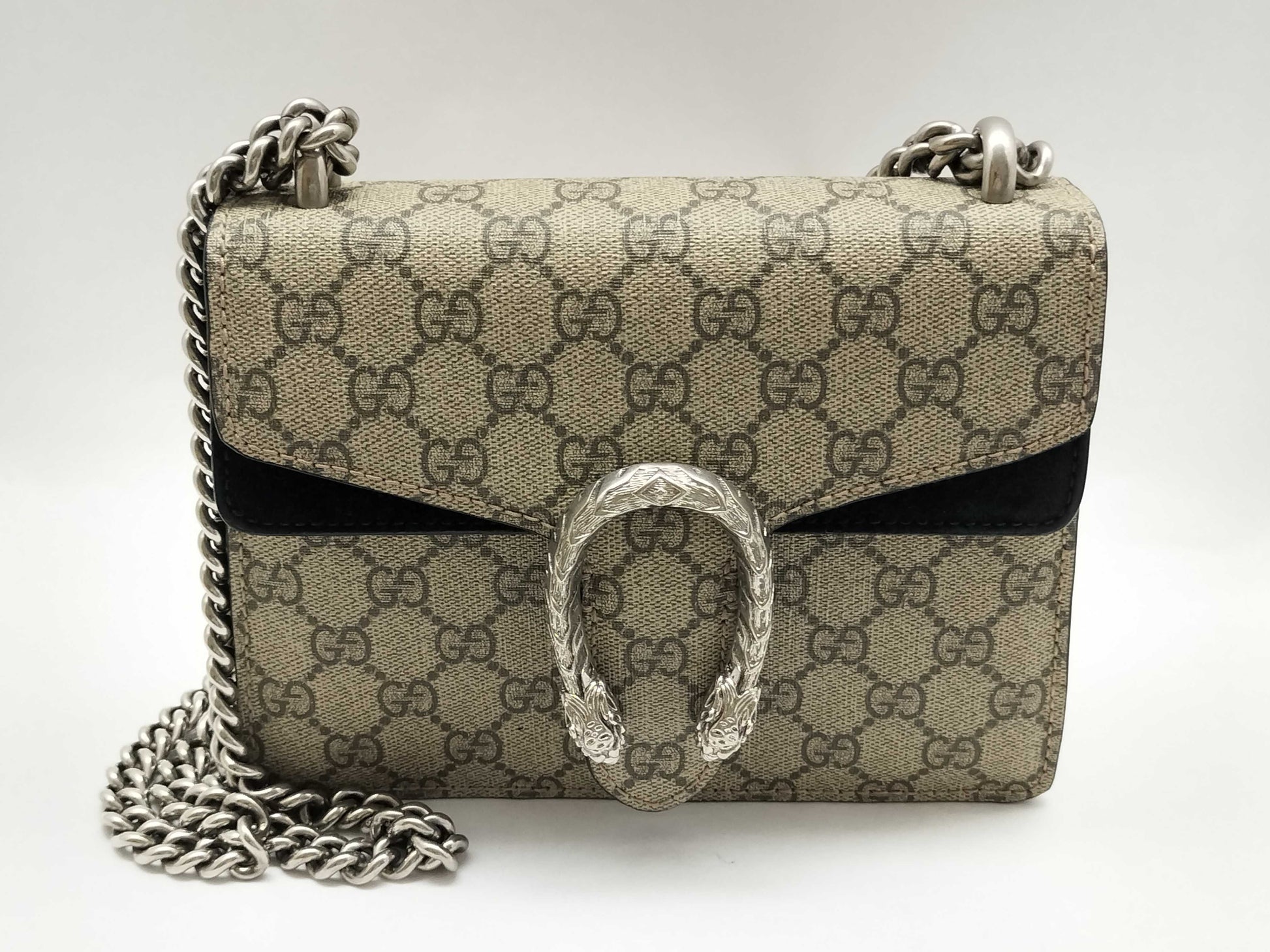 GUCCI GG Supreme Gucci Dionysus Shoulder Bag Shoulder Bag