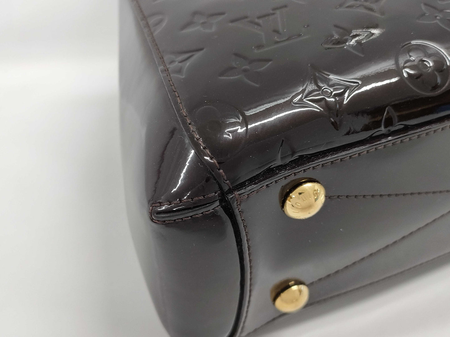 LOUIS VUITTON Monogram Vernis Montaigne MM Bag