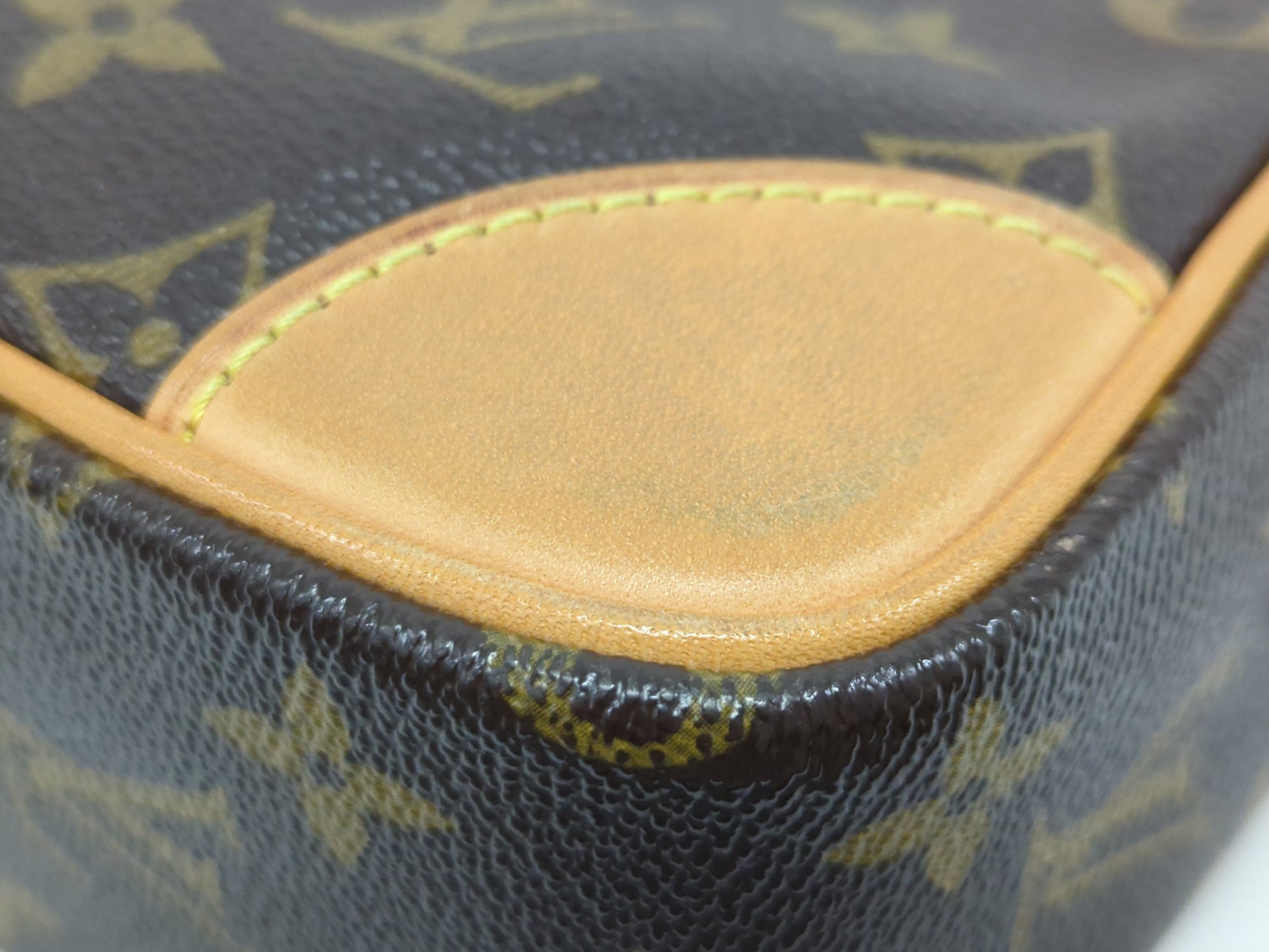 LOUIS VUITTON M51274 Monogram Trocadero Shoulder Bag