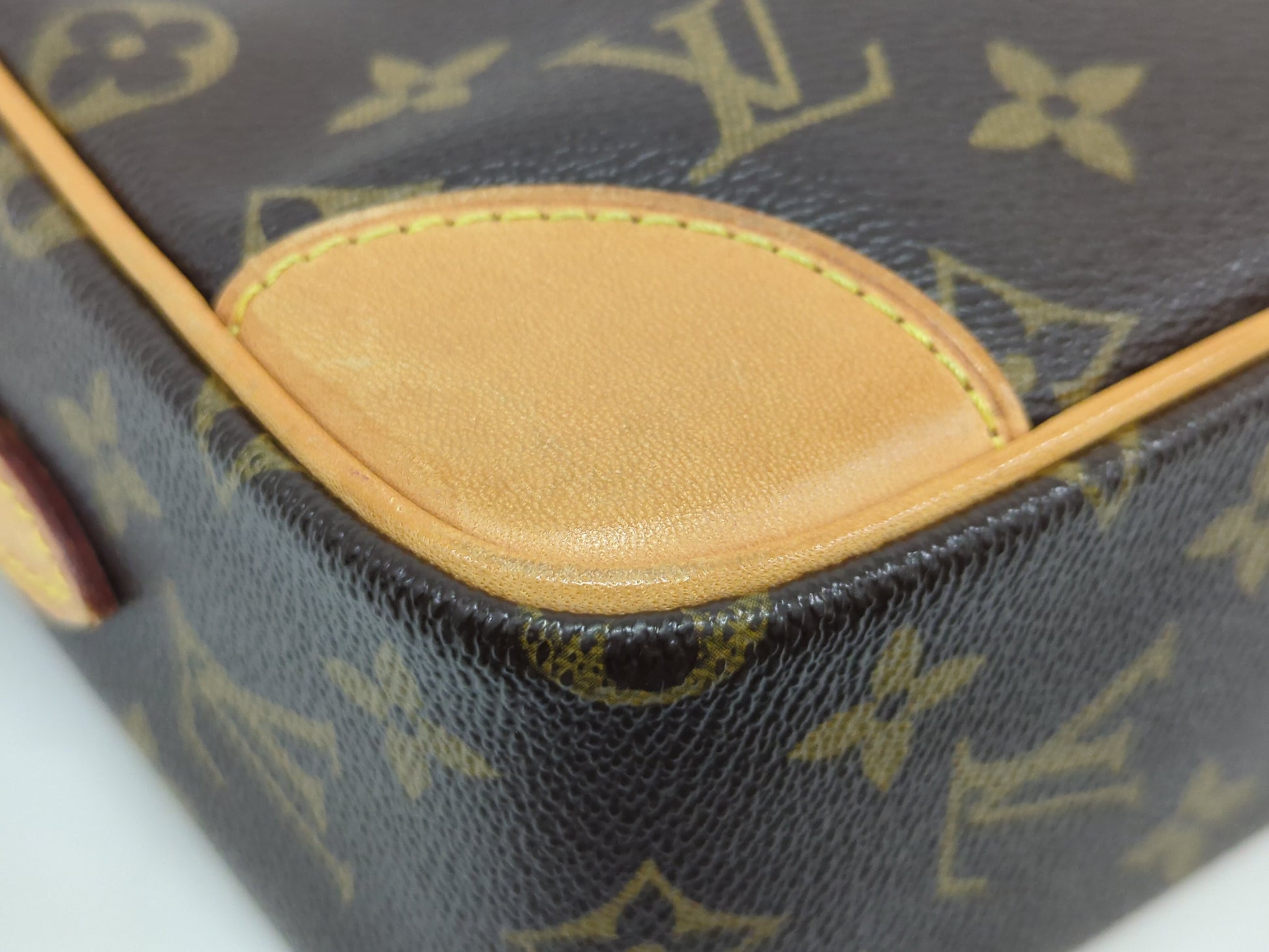 LOUIS VUITTON M51274 Monogram Trocadero Shoulder Bag