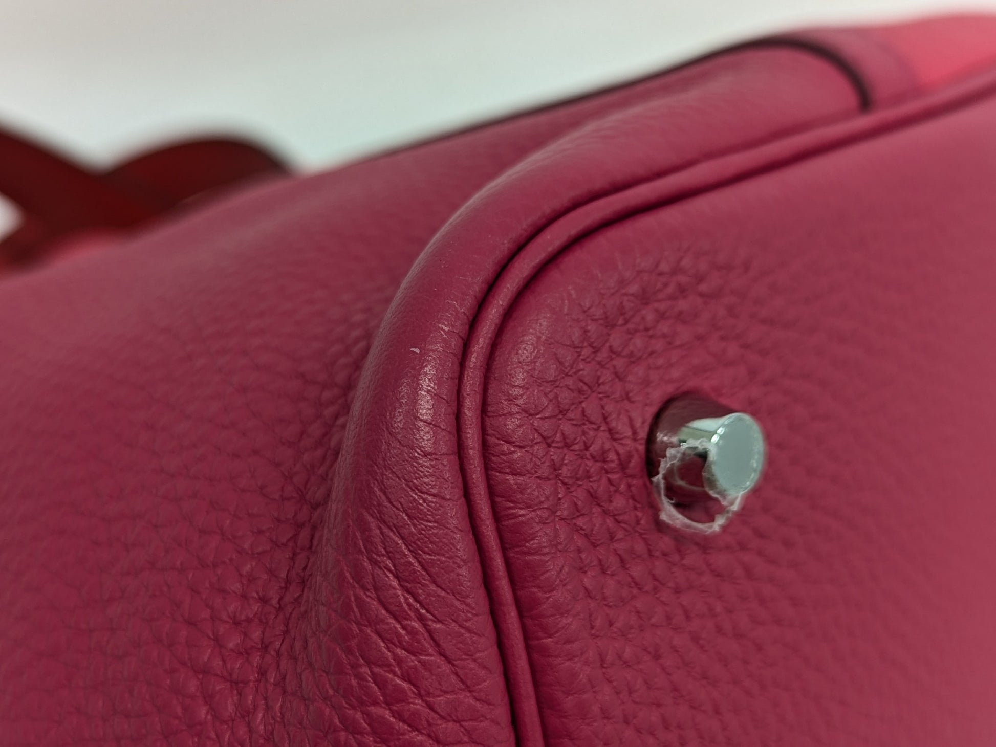 HERMES Picotan Lock MM Tryon Clemence Y-Engraved Handbag