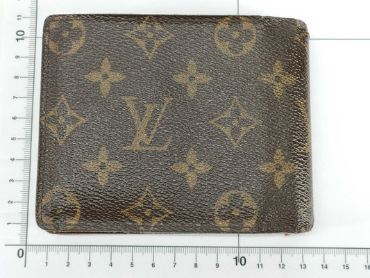 LOUIS VUITTON Monogram Men's Bifold Wallet with Pass Case