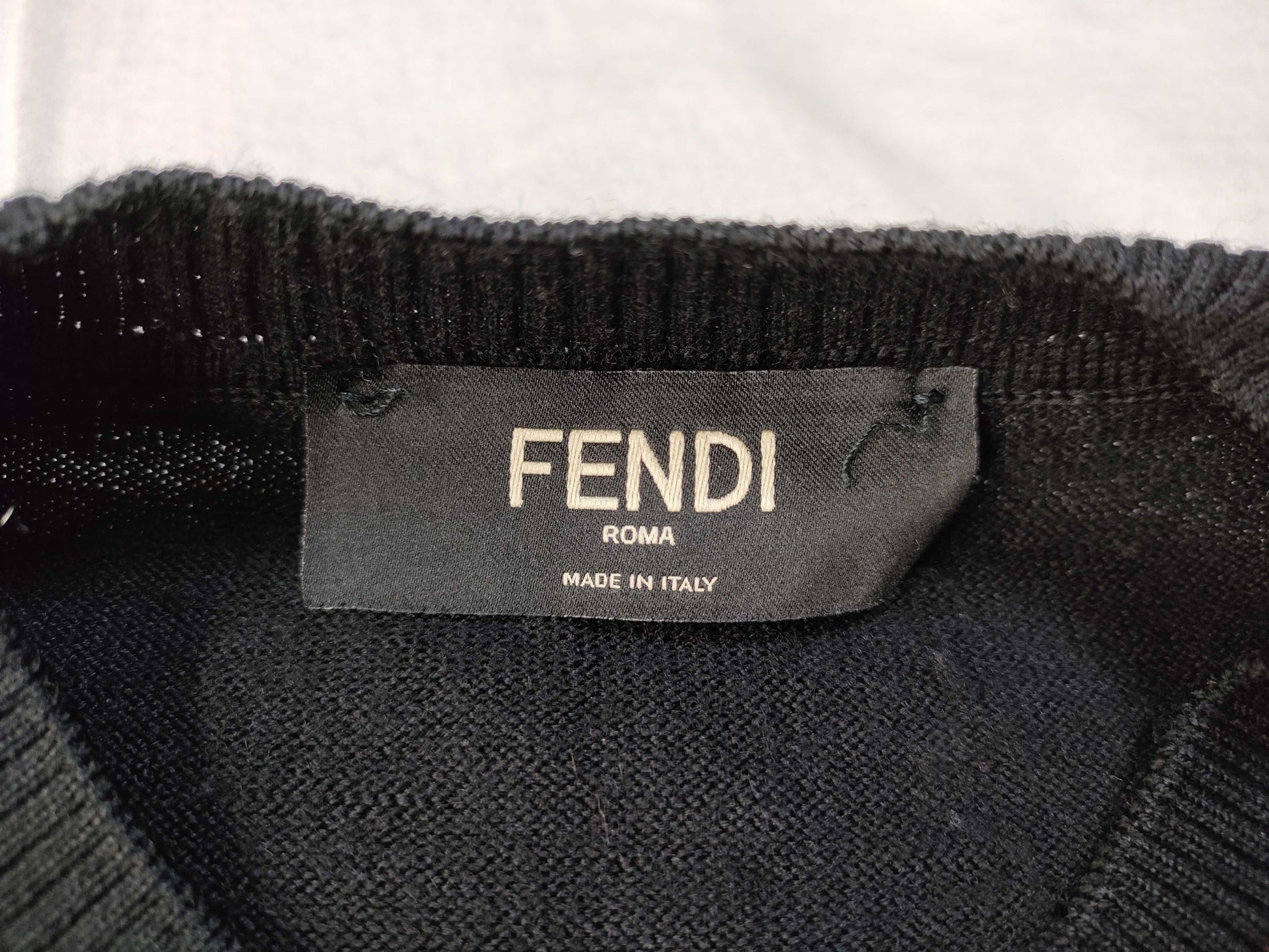 FENDI Men's FENDI Knitted Black Current Logo Top