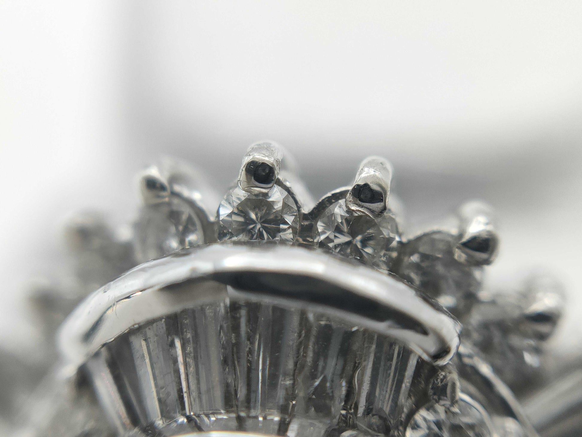 S2.72ct D0.84ct Pt900 9.9g Ring