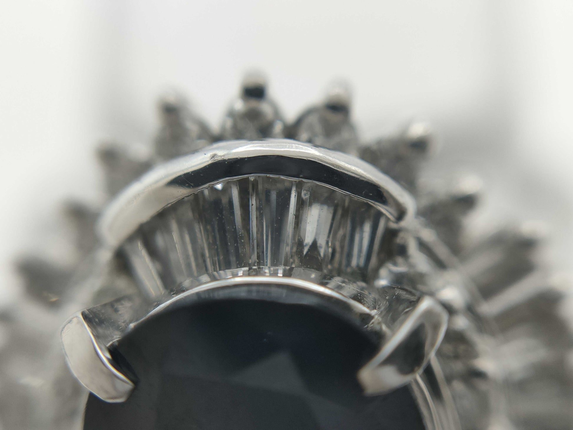 S2.72ct D0.84ct Pt900 9.9g Ring