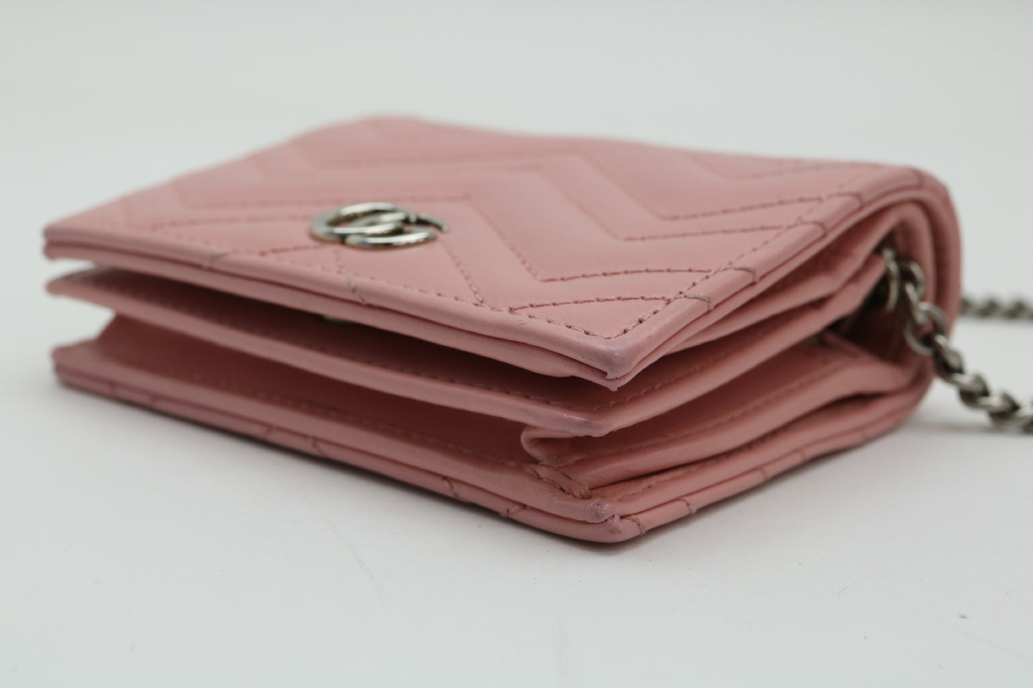 GUCCI GG Marmont Quilted Chain Wallet Wallet