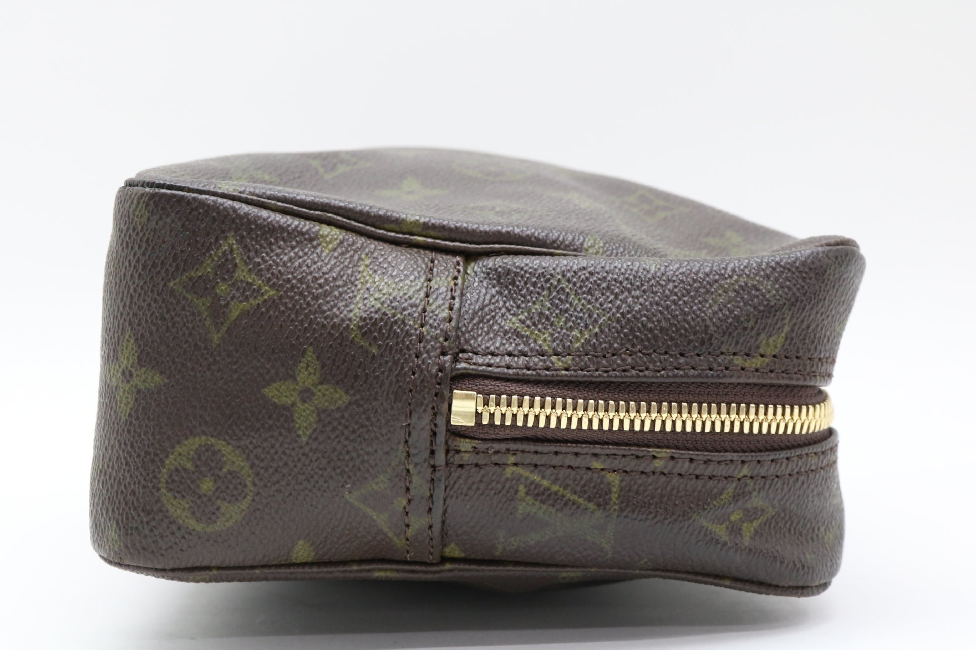 LOUIS VUITTON Monogram Truth Toilette Pouch