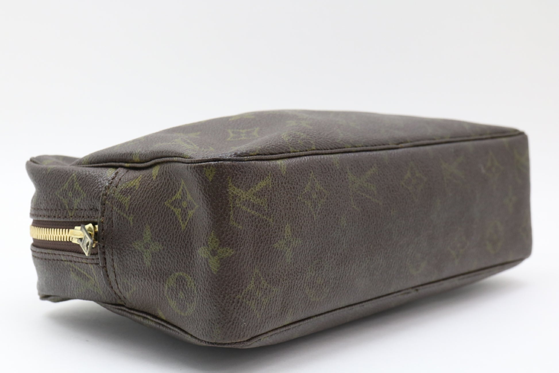 LOUIS VUITTON Monogram Truth Toilette Pouch