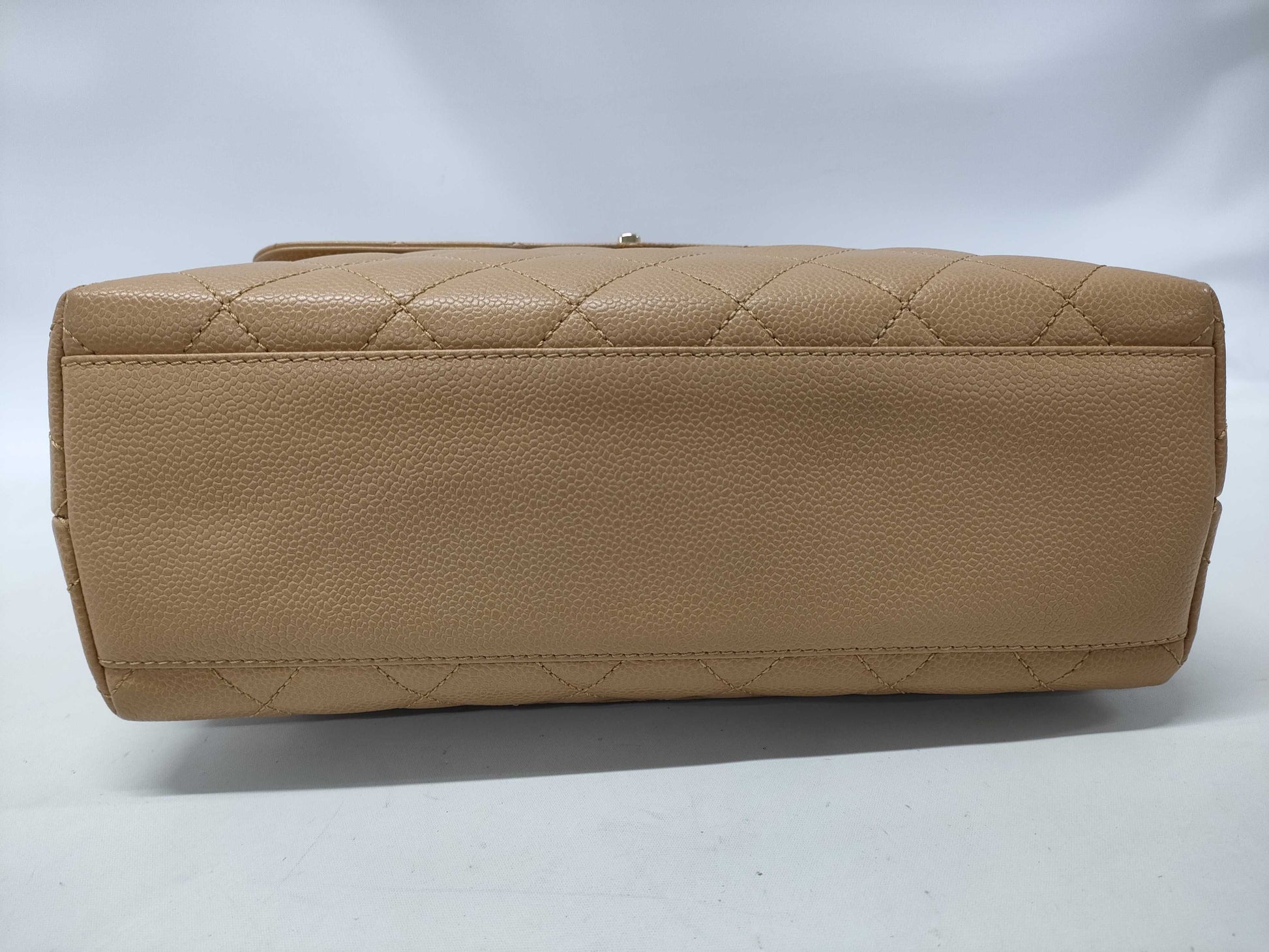 CHANEL Matelasse Coco Handle Handbag in Beige Caviar Leather 8422286