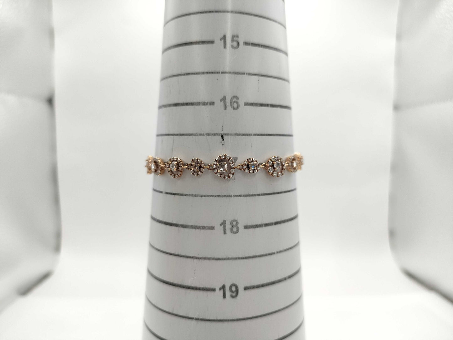 Damiani Juliet Diamond PG 750 11.0g Bracelet Bangle