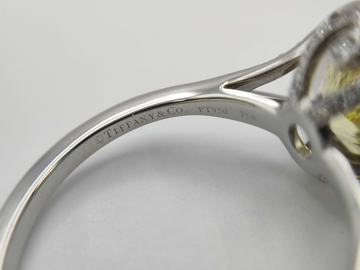 Tiffany&Co. Sorest YD1.52ct Melee Diamond PT950/750 4.2g Ring