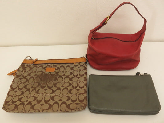 COACH COACH 3-Point Signature Leather Canvas Shoulder Bag