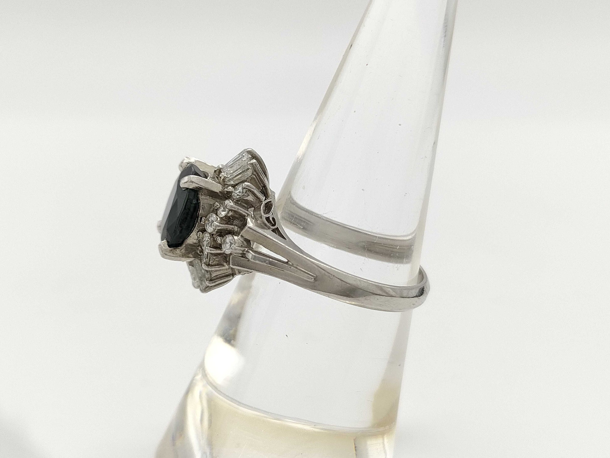 S2.46ct D0.61ct PT900 6.8g Ring