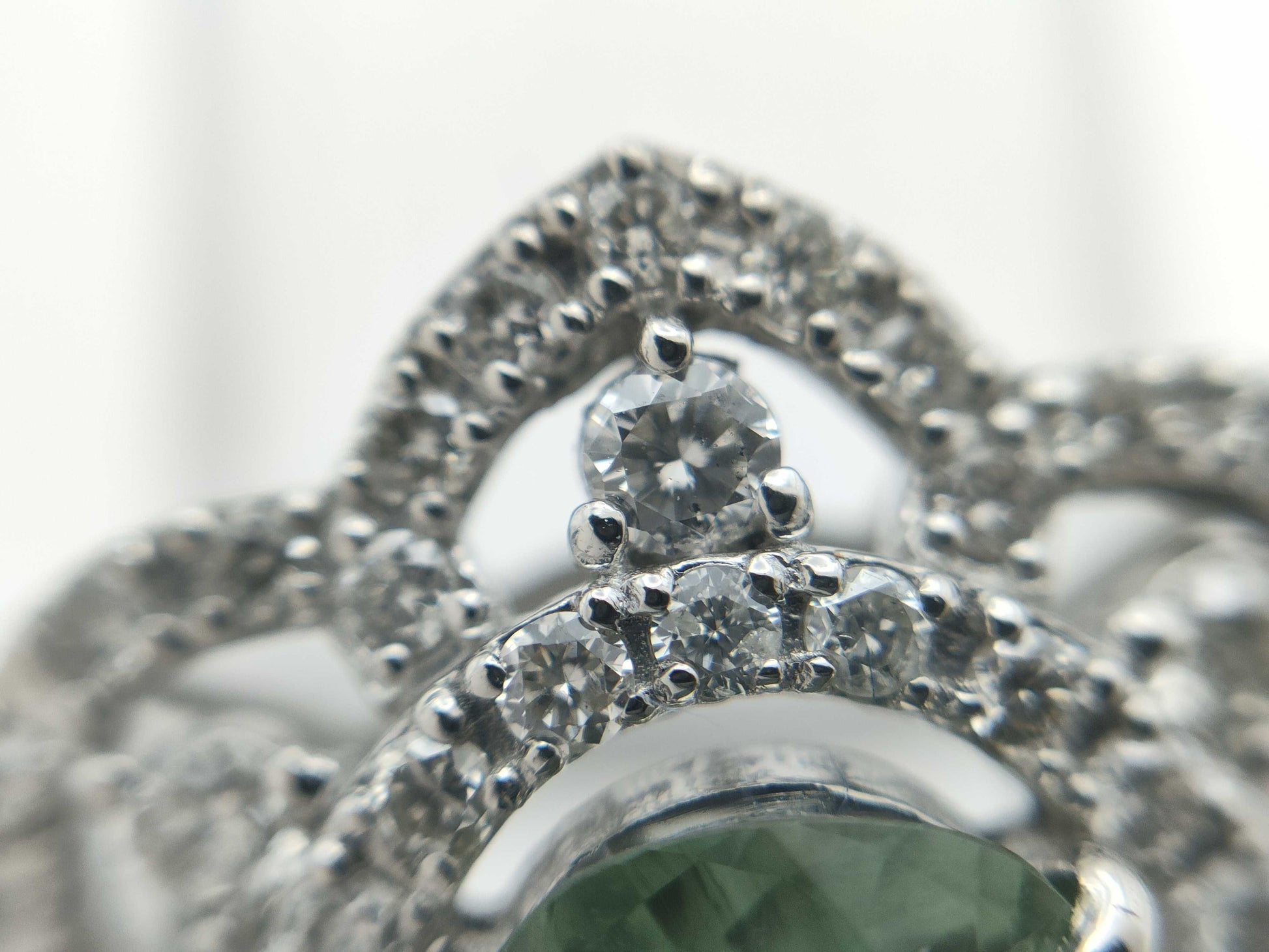 AX2.85ct D0.76ct PT950 8.3g Ring