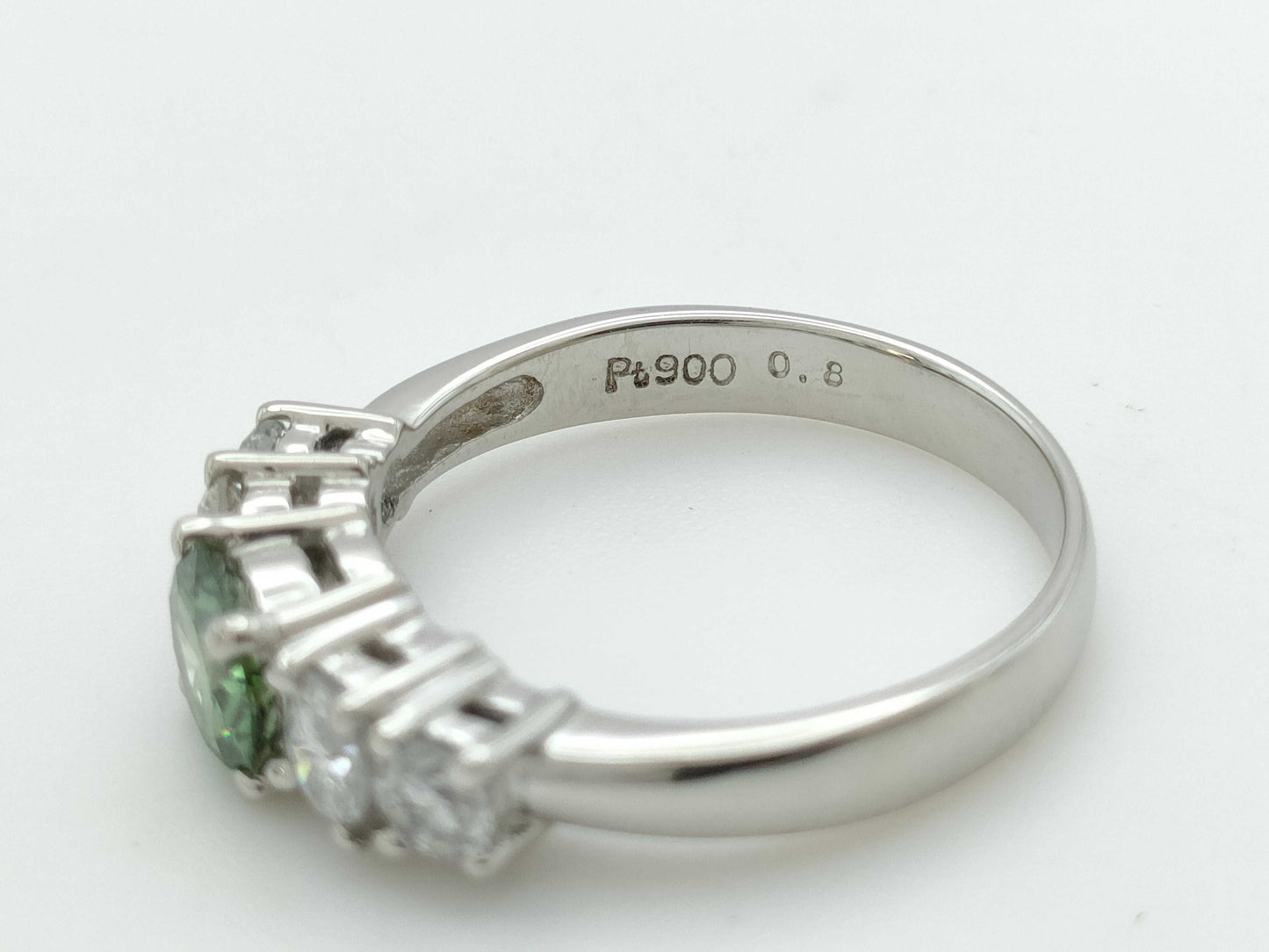 D0.647ct/0.80ct PT900 5.4g Ring