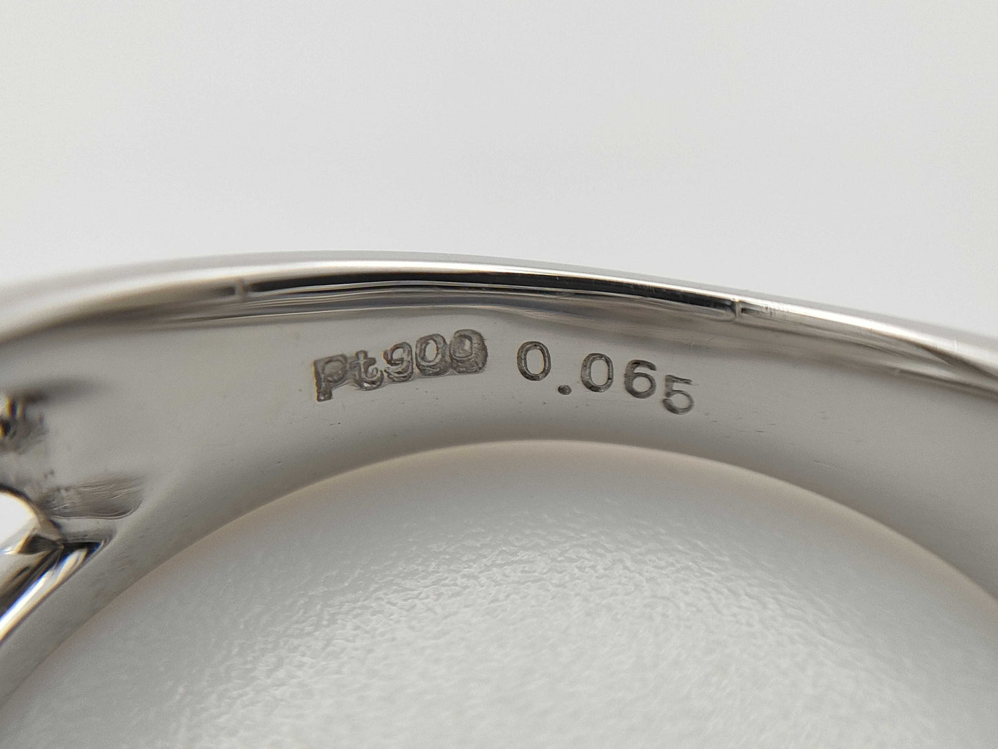 PD0.065ct FD0.50ct PT900 7.7g Ring