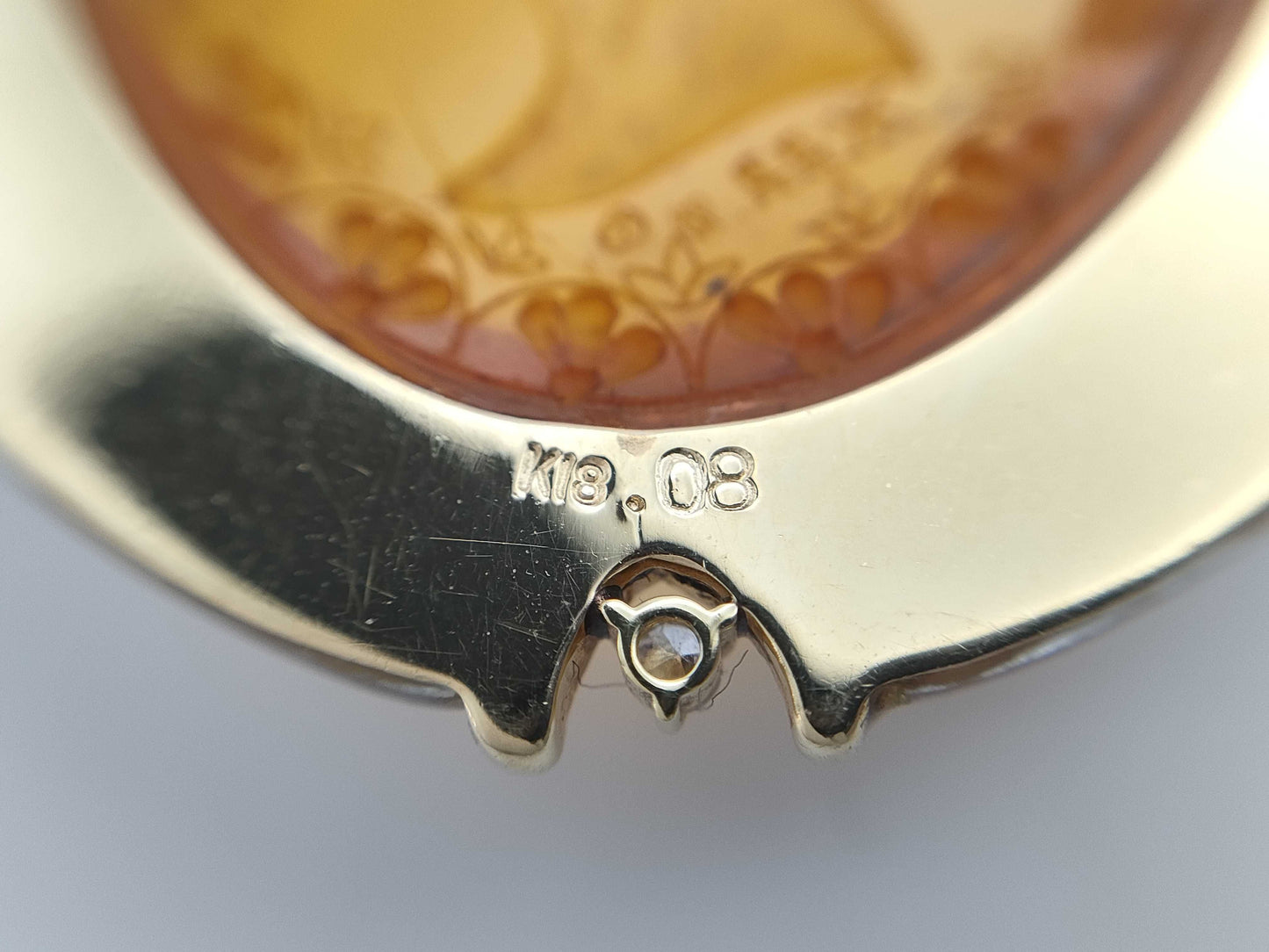 Cameo Shell D0.08ct K18 11.5g Pendant Top
