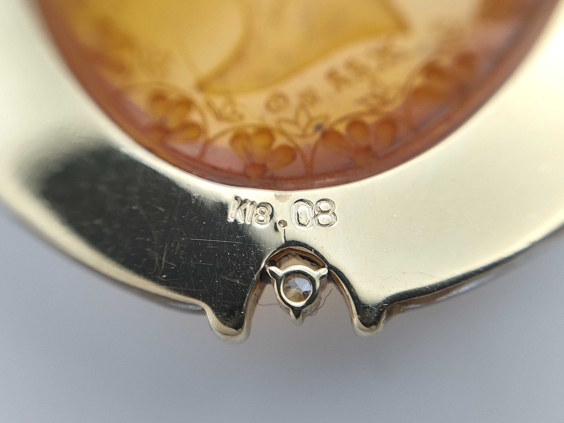 Cameo Shell D0.08ct K18 11.5g Pendant Top