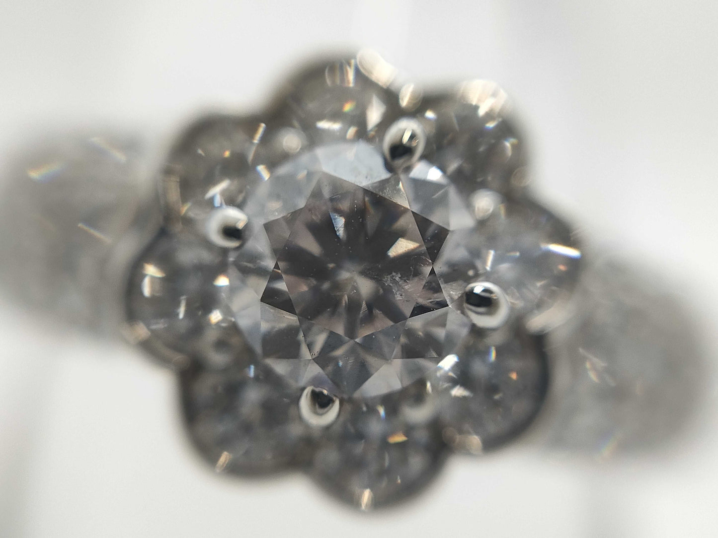 D0.51/0.80ct Pt900 8.5g Ring