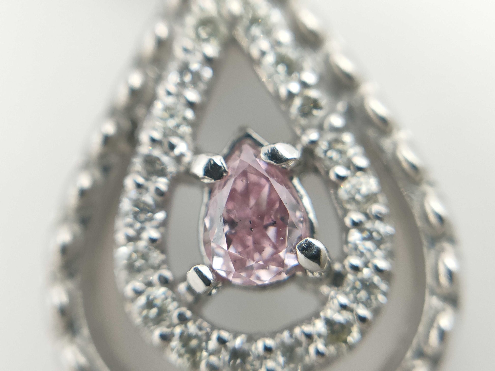 D0.088/0.12ct PT900/850 3.0g Necklace