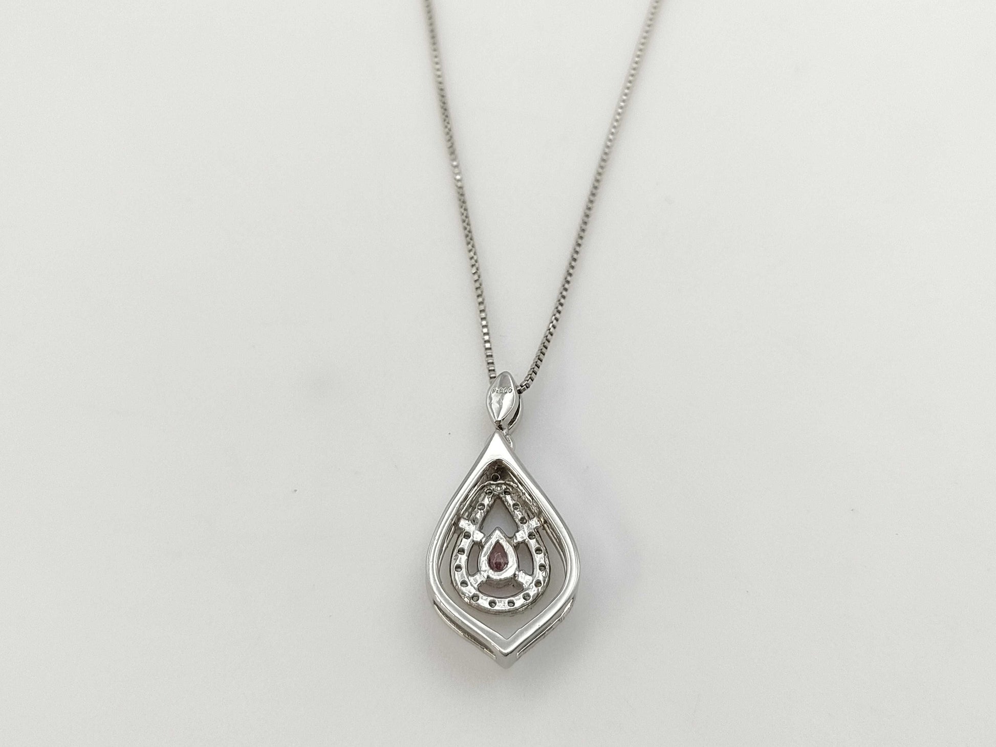 D0.088/0.12ct PT900/850 3.0g Necklace