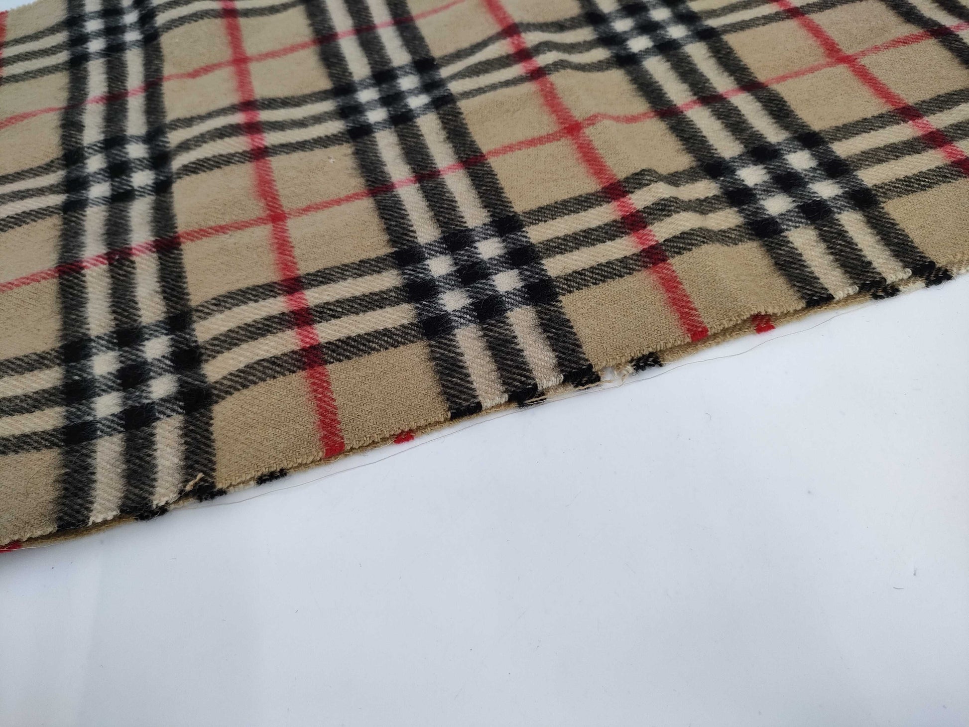 Burberrys Muffler Muffler