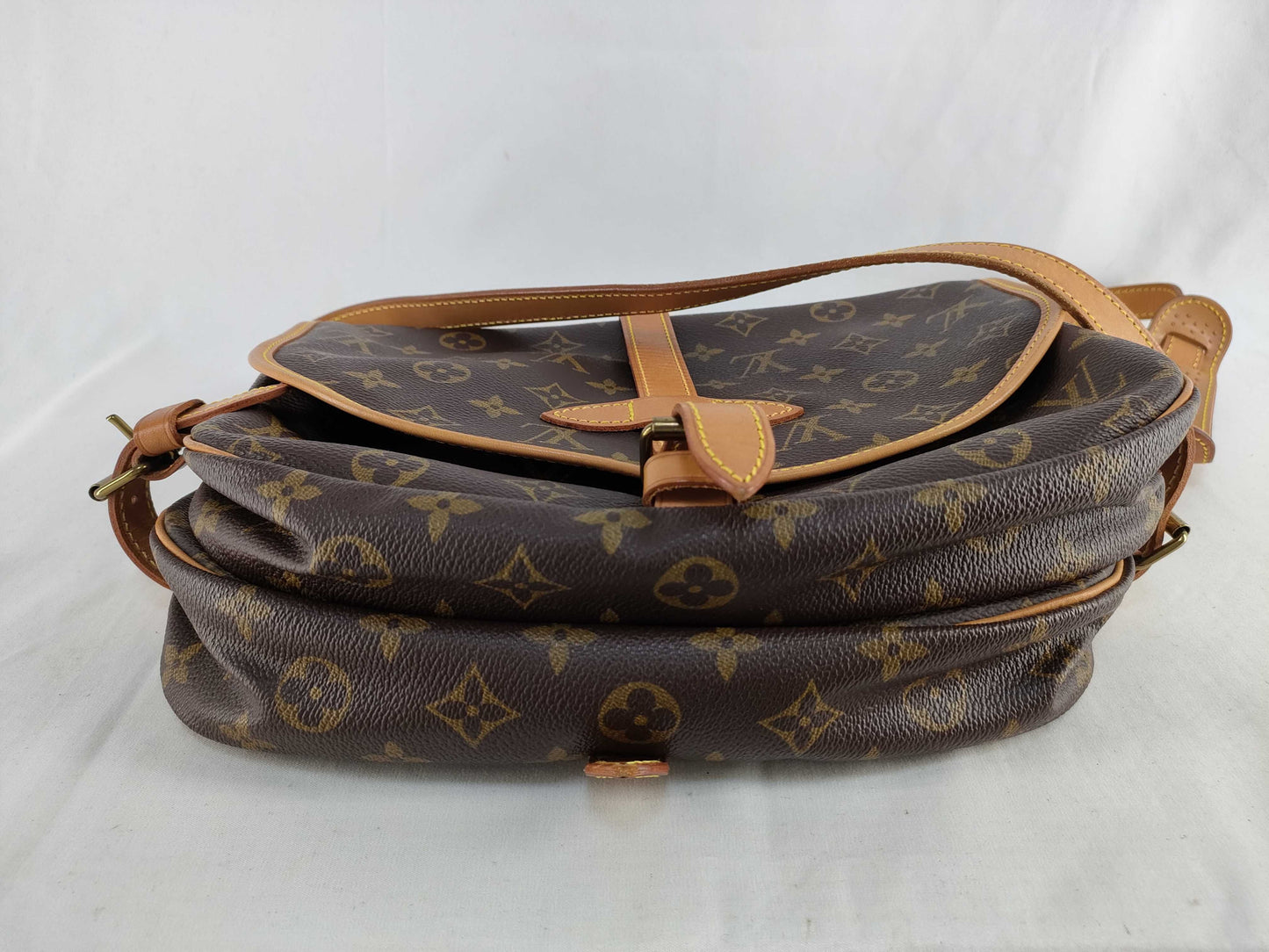 LOUIS VUITTON Monogram Louis Vuitton Saumur Monogram Brown Shoulder Bag