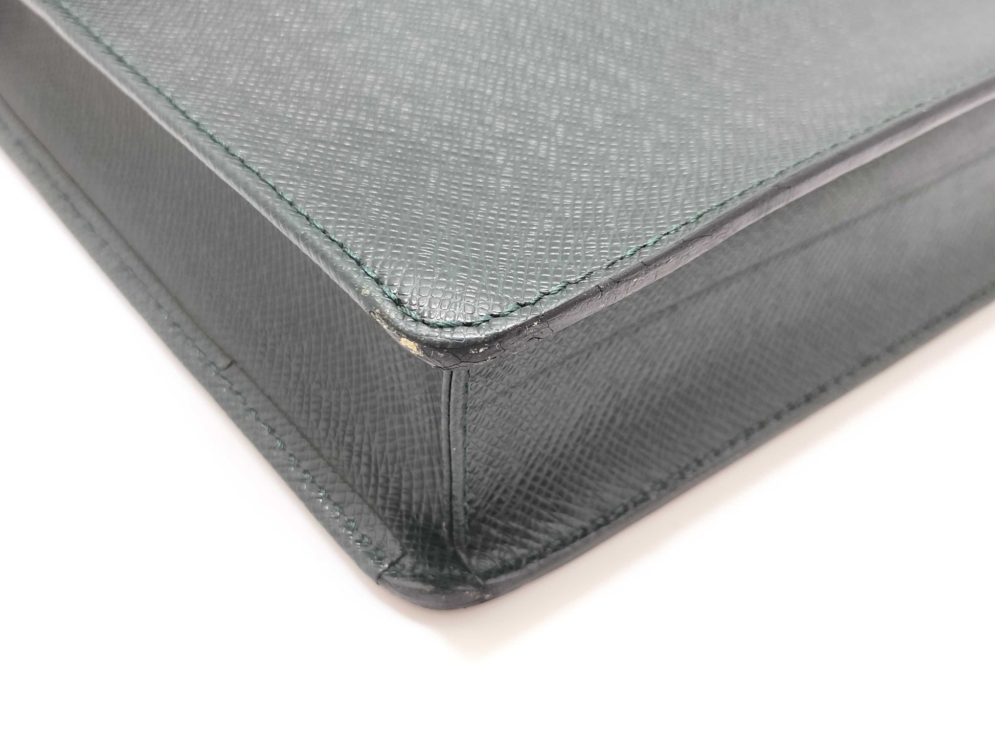 LOUIS VUITTON Epi LV Business Bag Green Epi Business Bag
