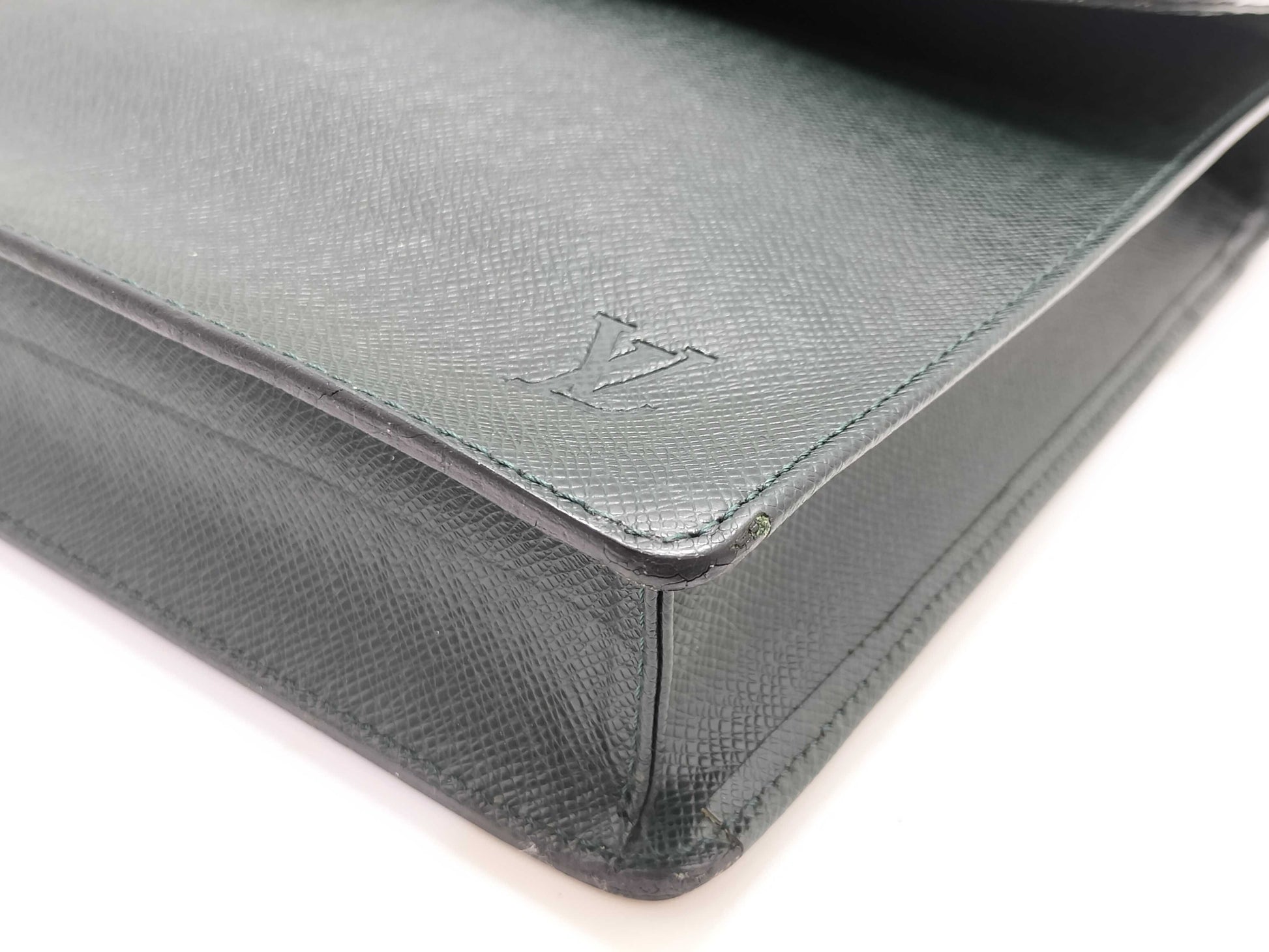 LOUIS VUITTON Epi LV Business Bag Green Epi Business Bag