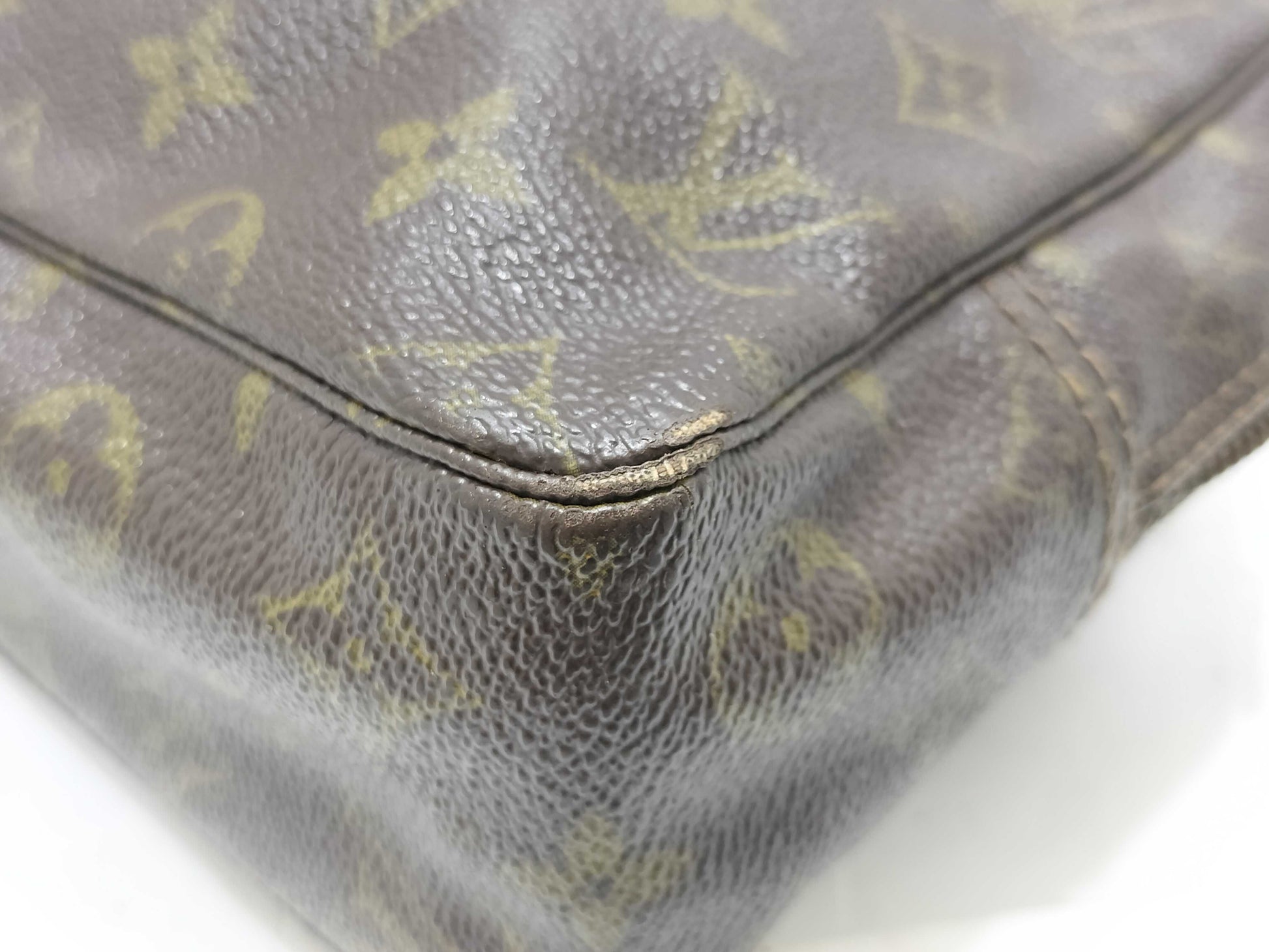 LOUIS VUITTON Monogram Louis Vuitton True Toilette Monogram Brown Pouch
