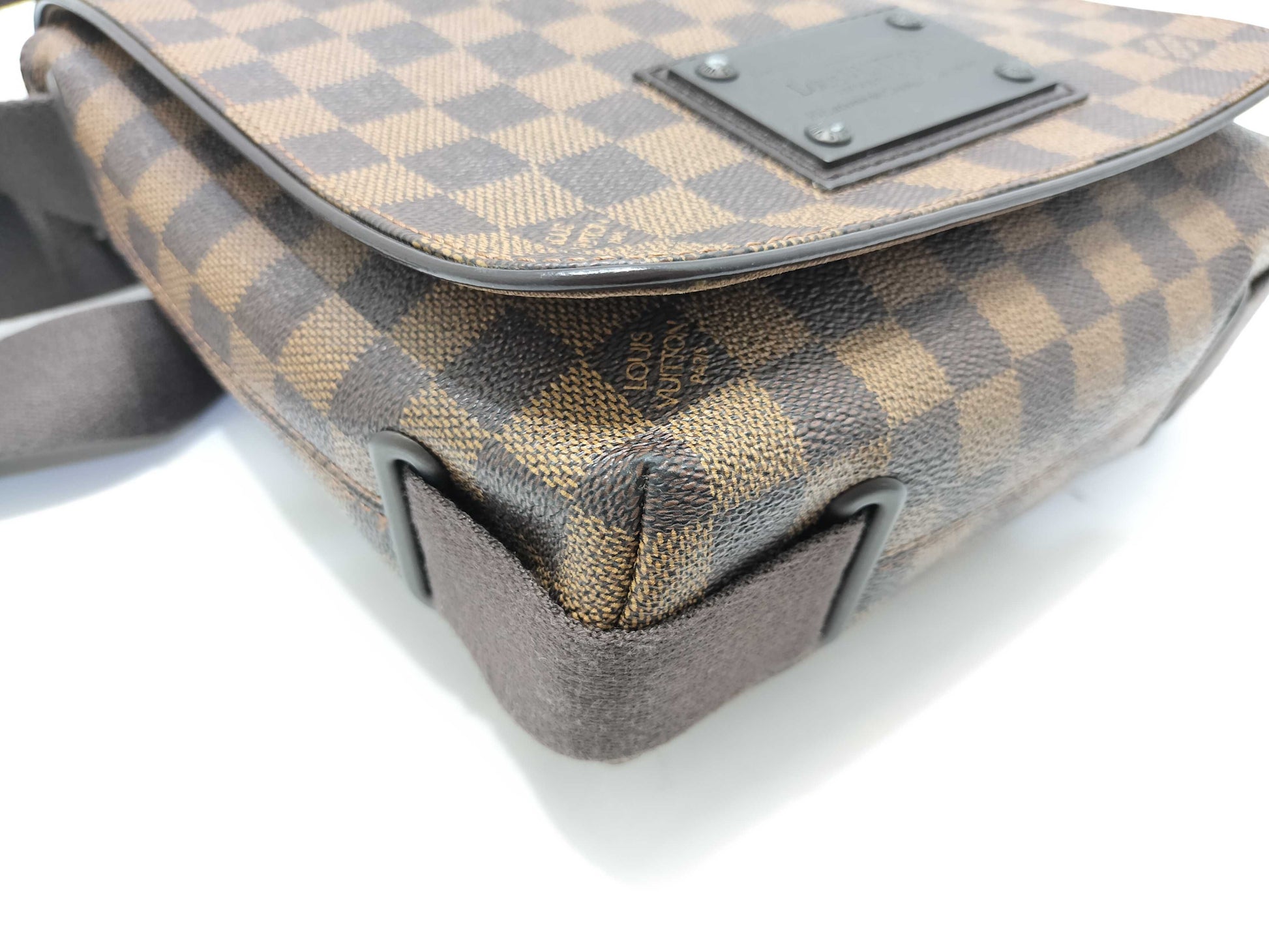 LOUIS VUITTON Damier Louis Vuitton Shoulder Bag Damier Brown Shoulder Bag