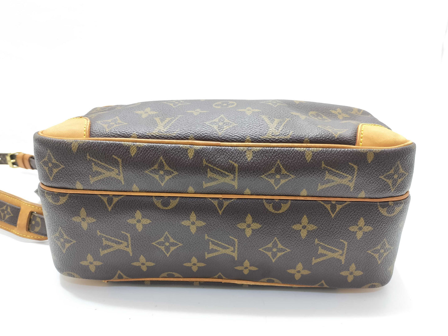 LOUIS VUITTON Monogram Louis Vuitton Shoulder Bag Monogram Brown AR0031 Shoulder Bag