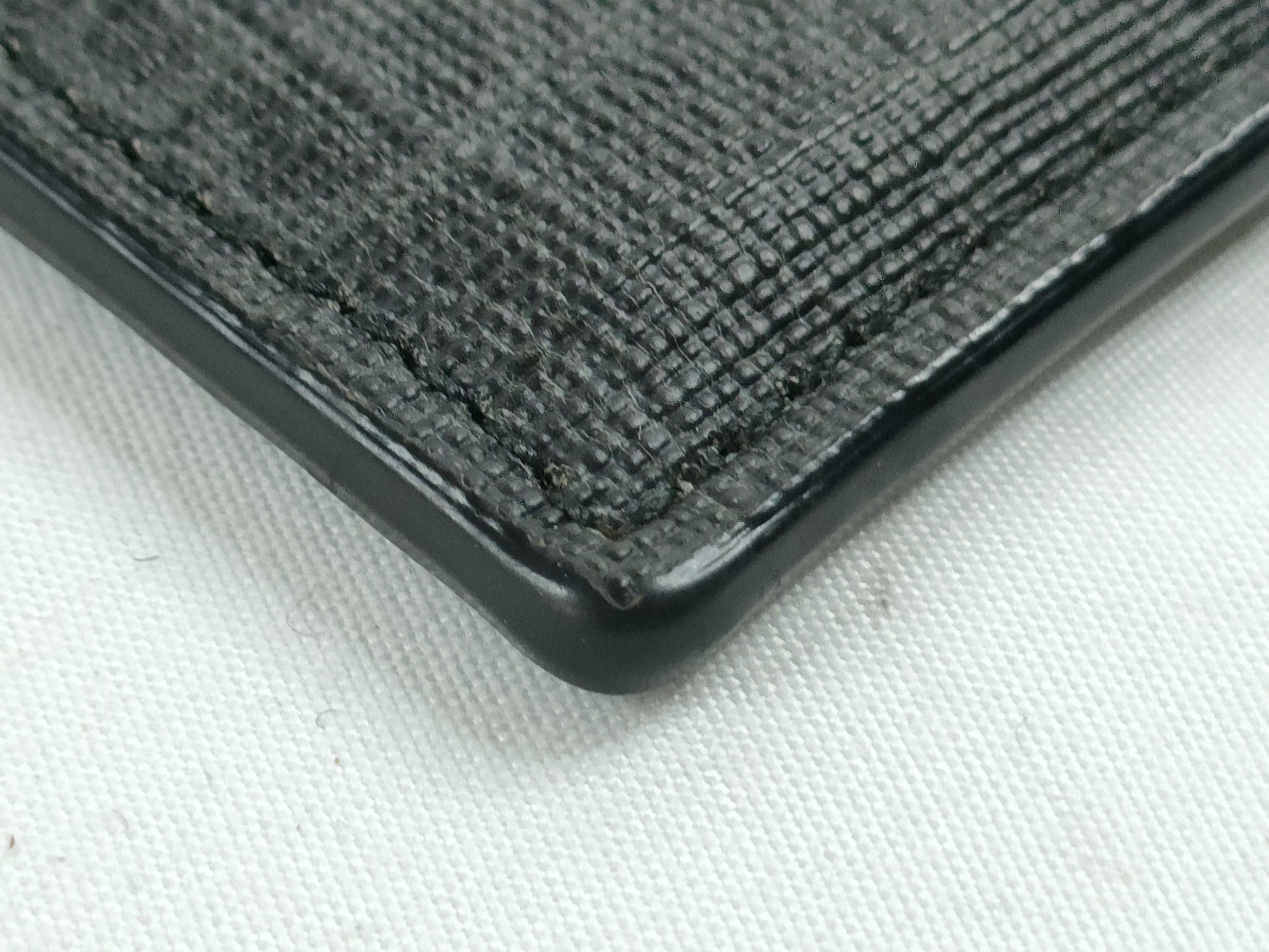 GUCCI GG Supreme GUCCI King Snake GG Supreme Card Case 451277 Black/Grey/Red Card Case, Pass Case, Business Card Holder