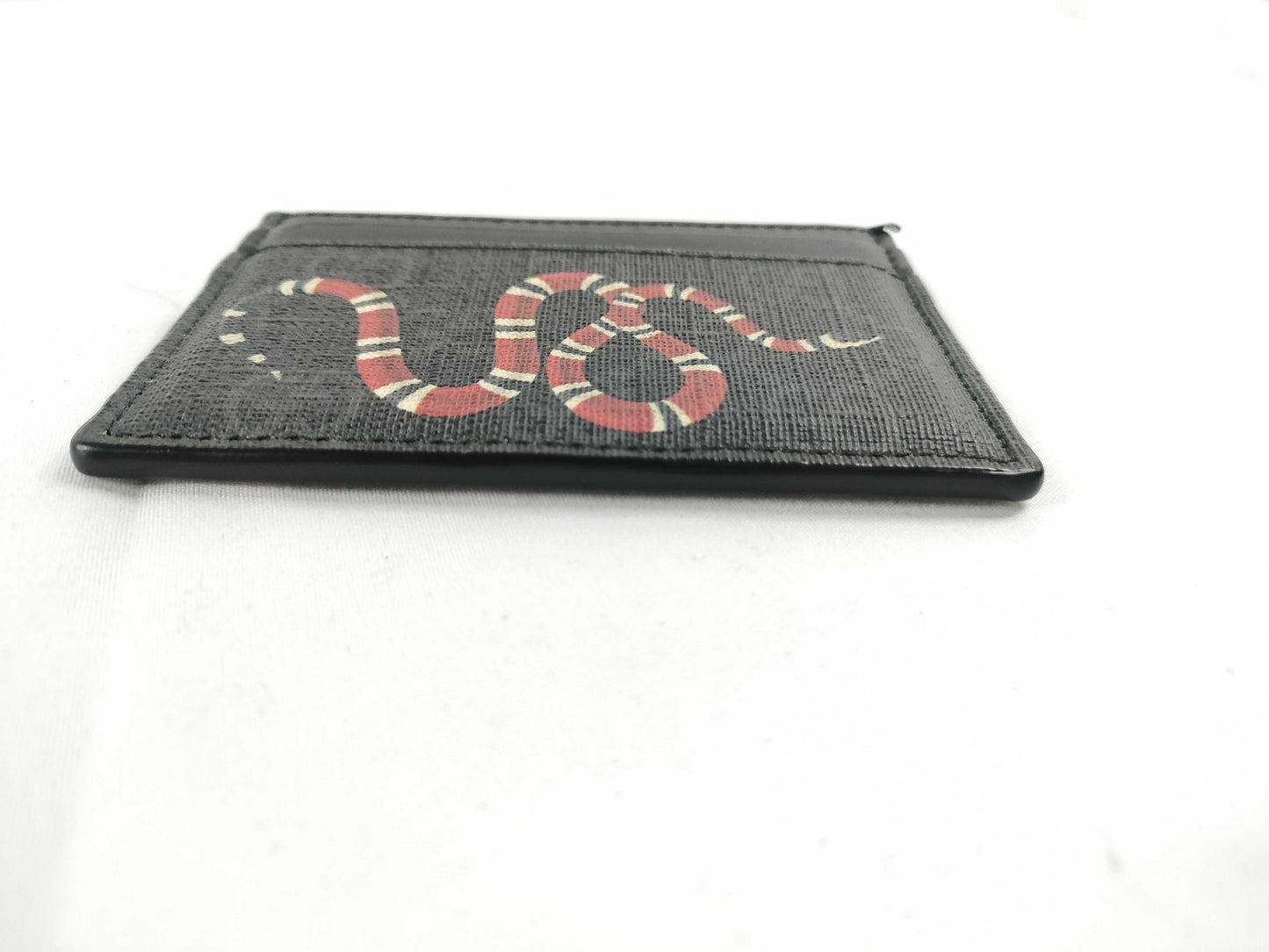 GUCCI GG Supreme GUCCI King Snake GG Supreme Card Case 451277 Black/Grey/Red Card Case, Pass Case, Business Card Holder