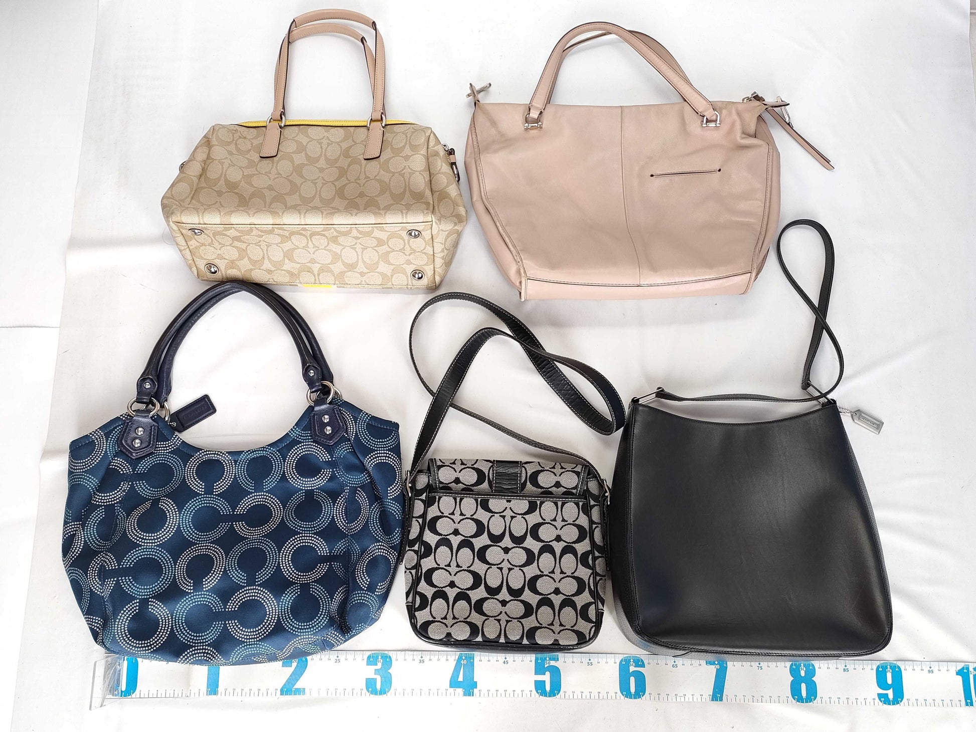 COACH Signature Coach Shoulder Bag 5-Piece Set of Handbag