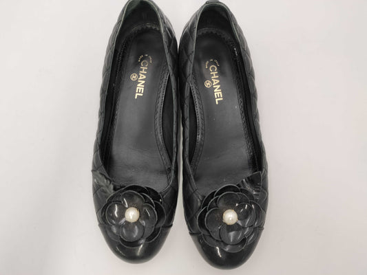 CHANEL CHANEL Matelasse Flat Shoes Size 35 Pumps