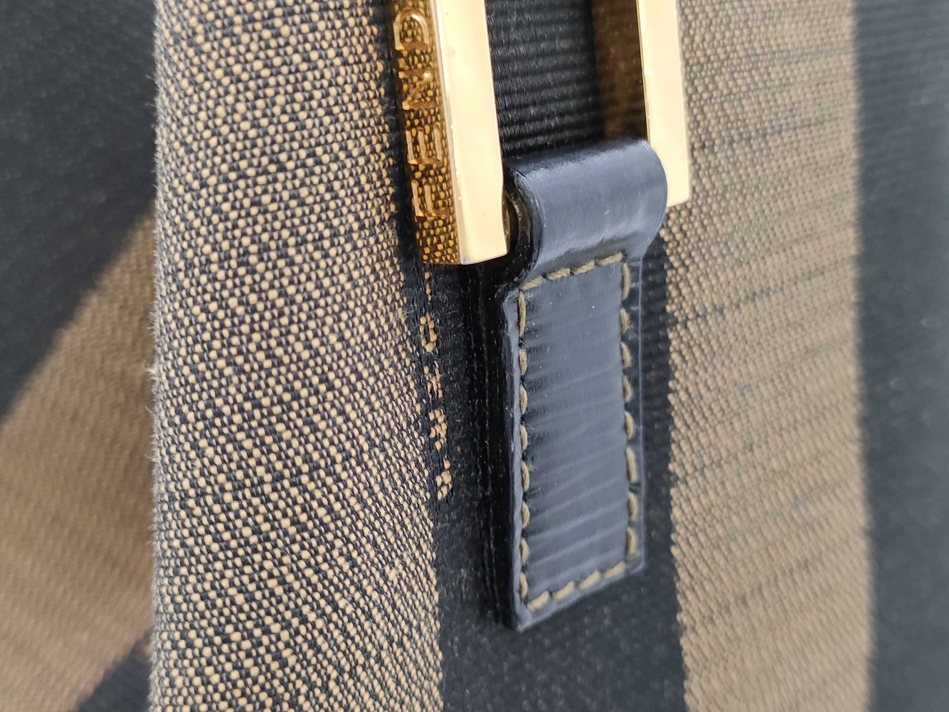 FENDI FENDI Pecan Handbag