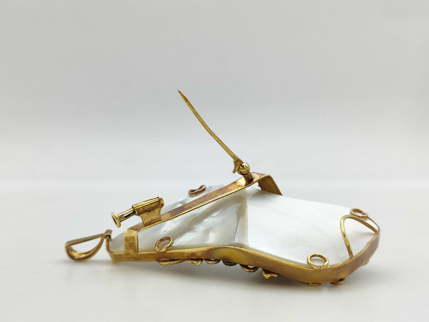 Mabe Pearl K18 21.8g Brooch