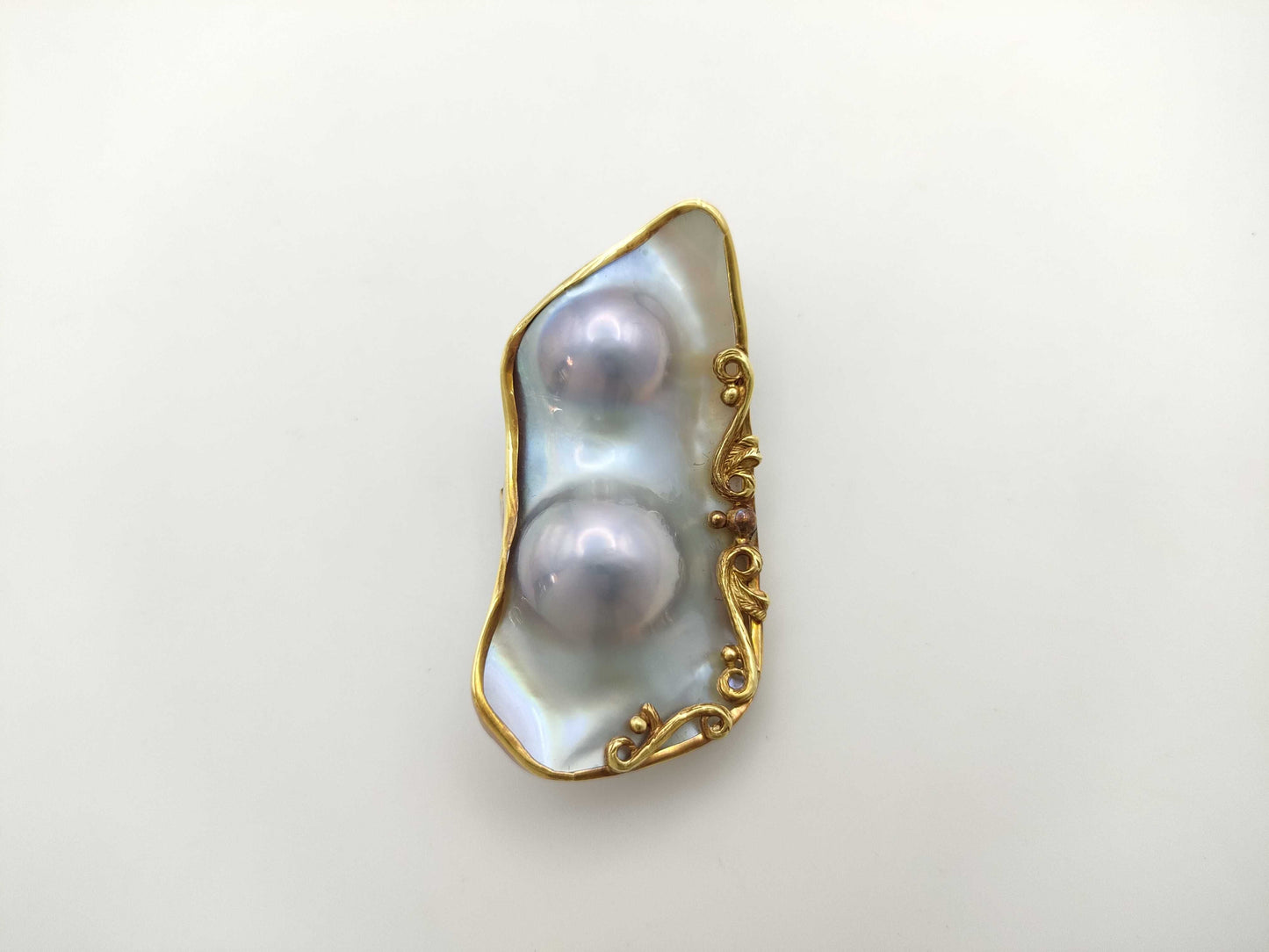 Mabe Pearl K18 21.8g Brooch