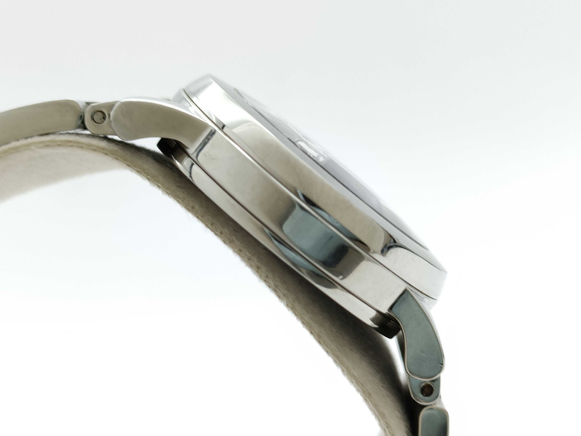 GUCCI 101L 10086405 Quartz Women's Watch