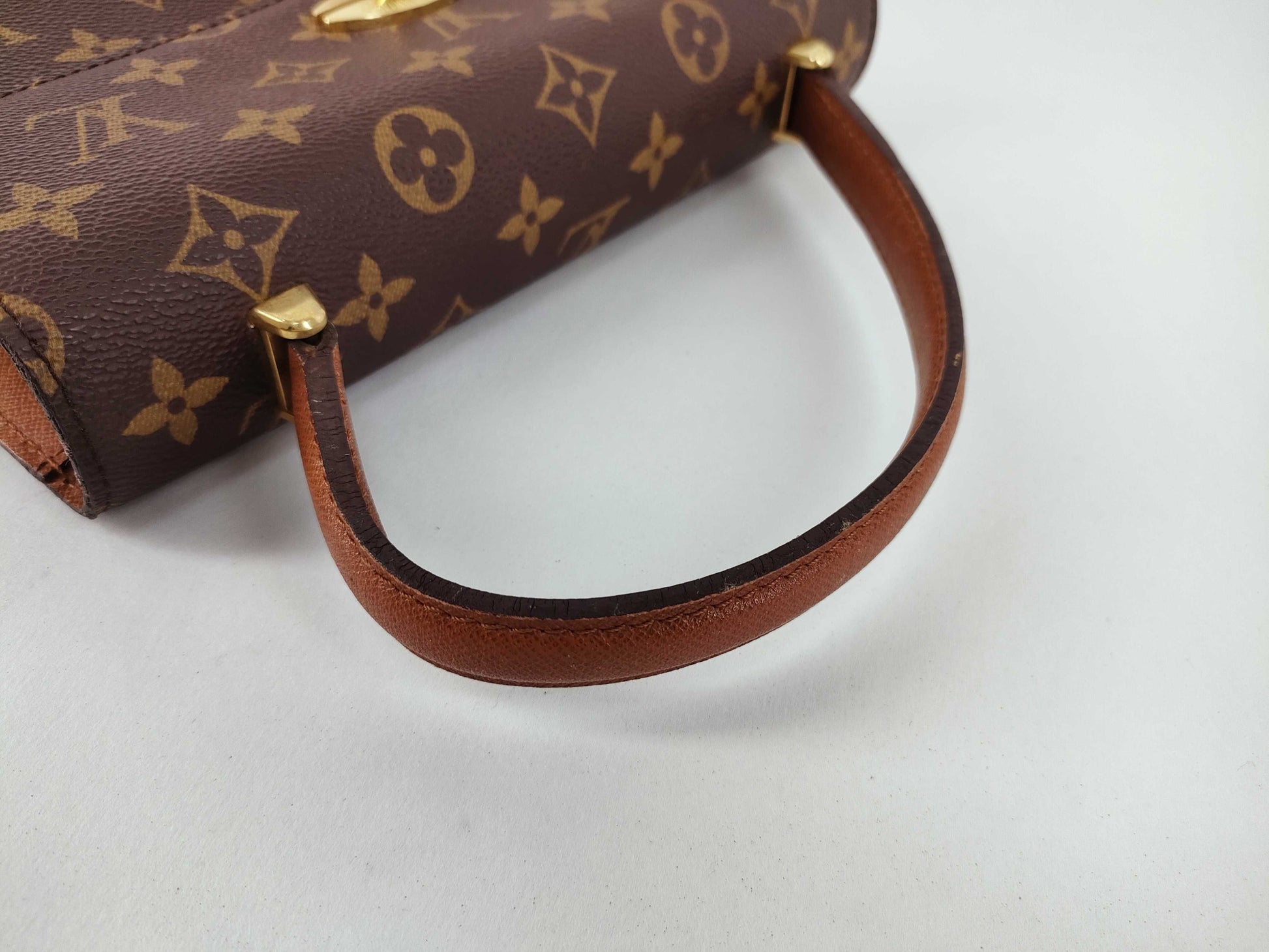 LOUIS VUITTON Monogram LOUIS VUITTON Monogram Vuitton Monogram Malesherbes M51379Handbag