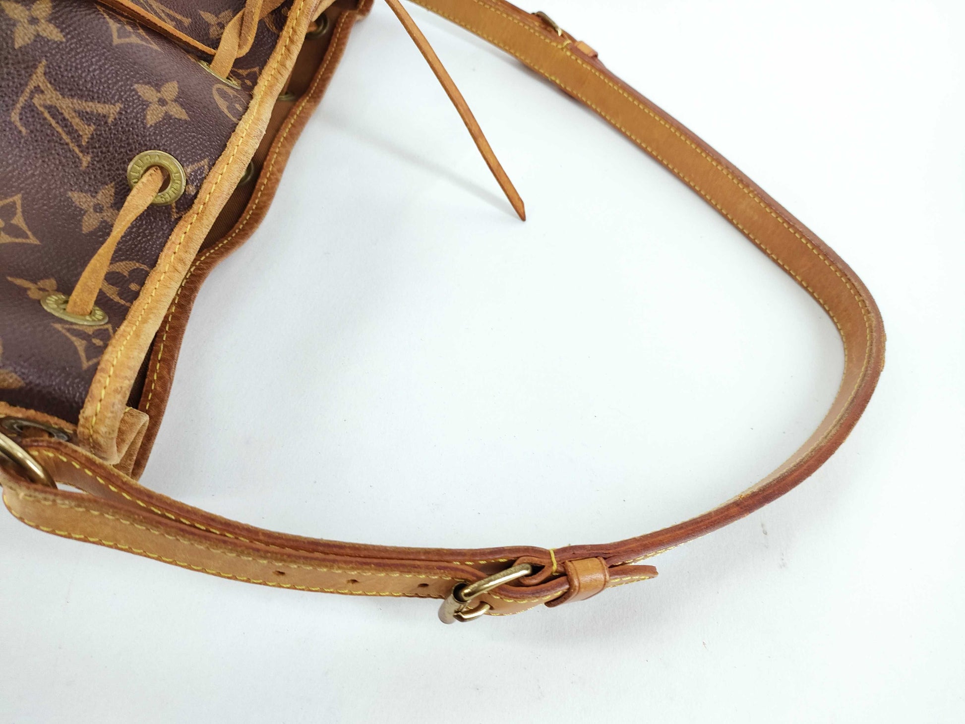 LOUIS VUITTON Monogram Noe M42224 Shoulder Bag