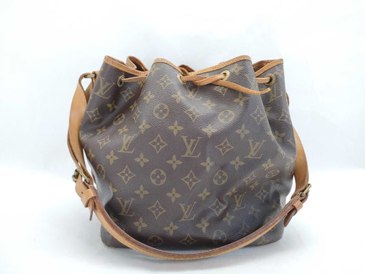 LOUIS VUITTON Monogram LOUIS VUITTON Monogram Petit Noe M42226 Shoulder Bag Shoulder Bag