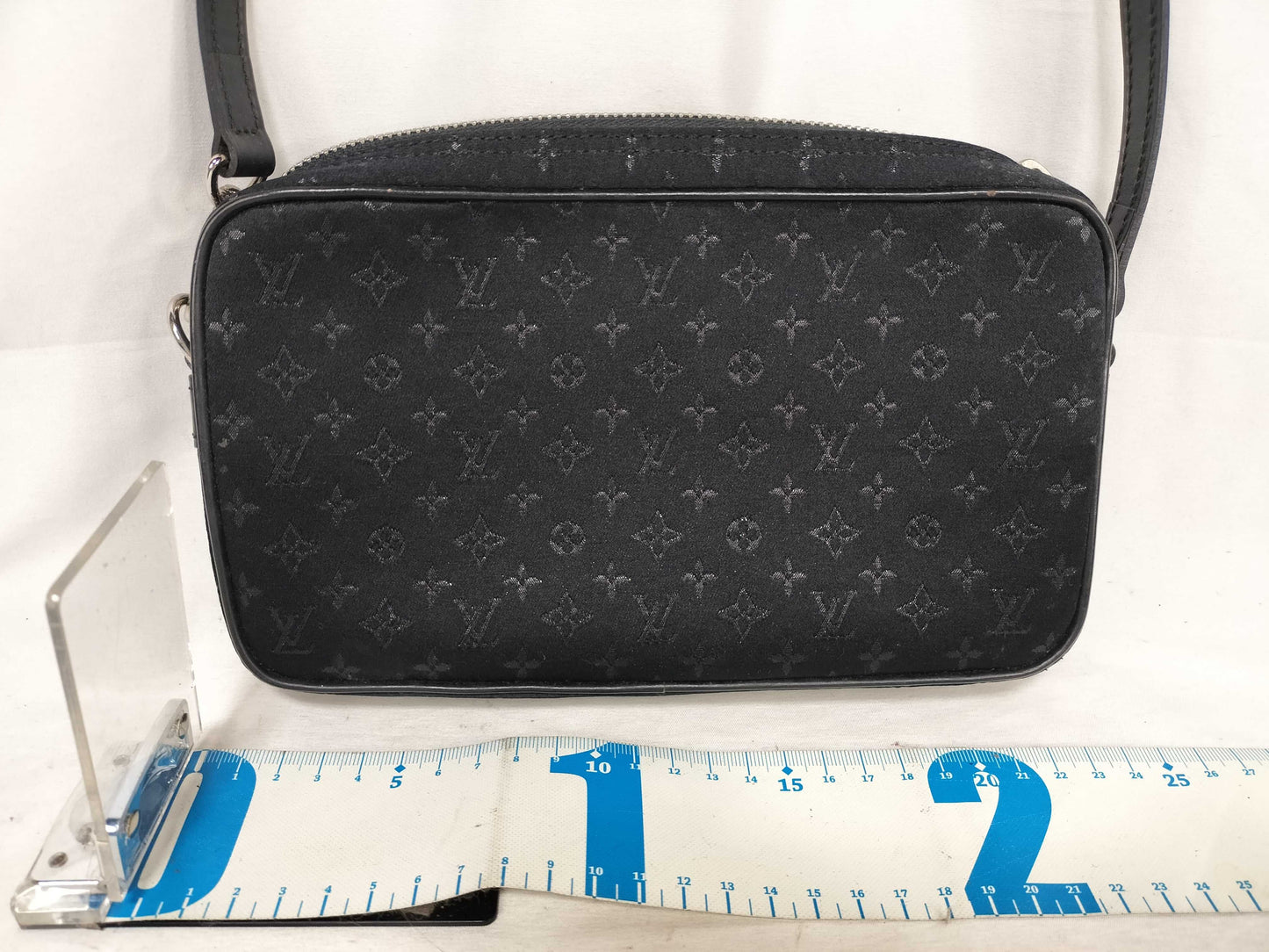 LOUIS VUITTON Pochette Conte Dufait Shoulder Bag