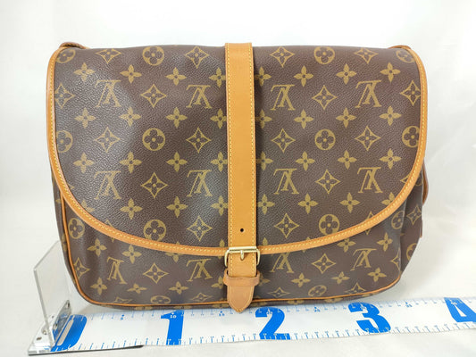 LOUIS VUITTON Monogram Saumur 35 Shoulder Bag